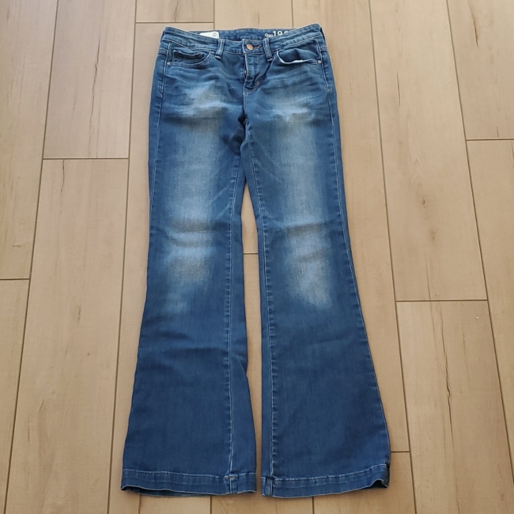 Gap Mid Rise Flare